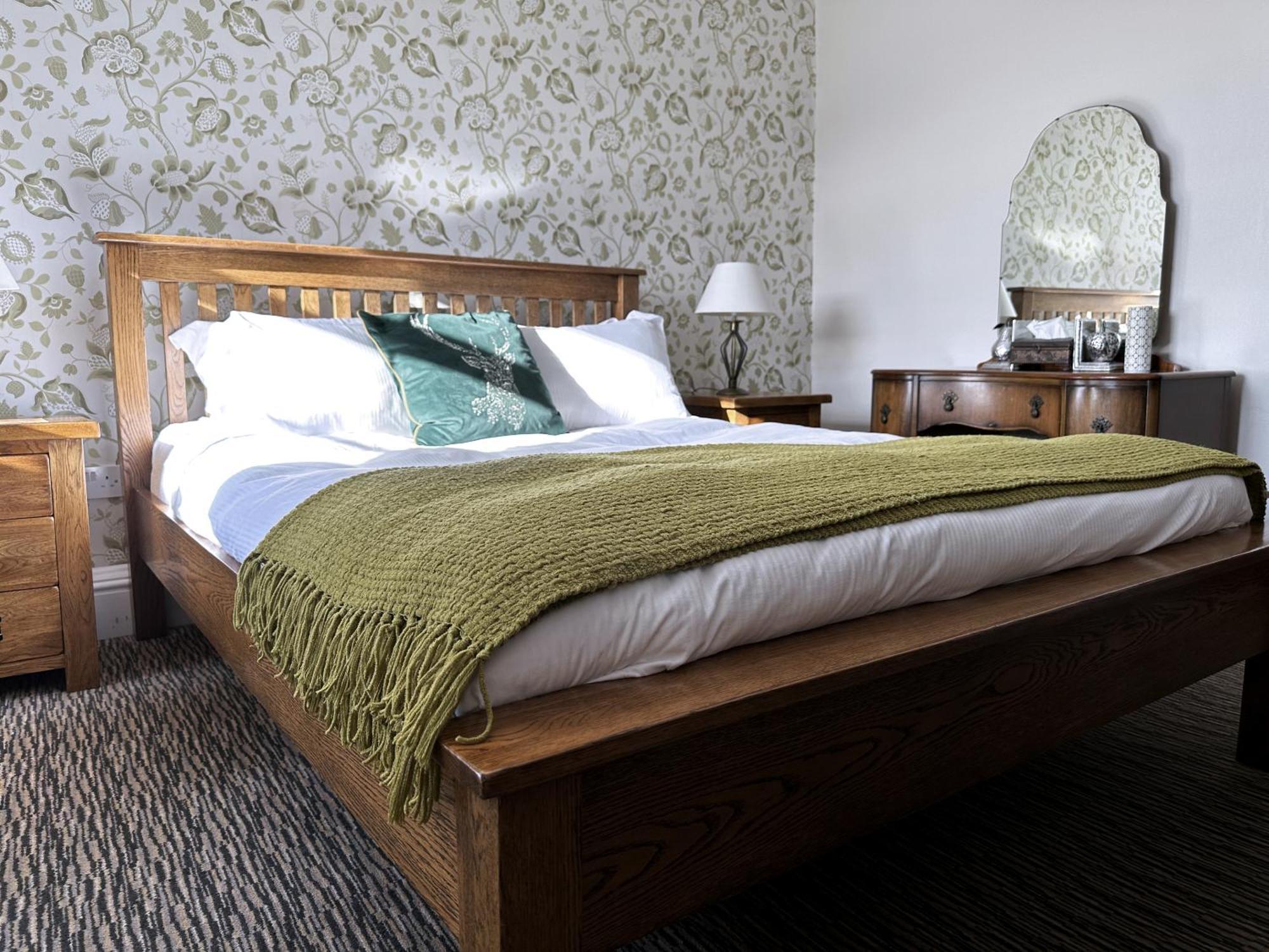The Crown At Marnhull Hotel Sturminster Newton Room photo